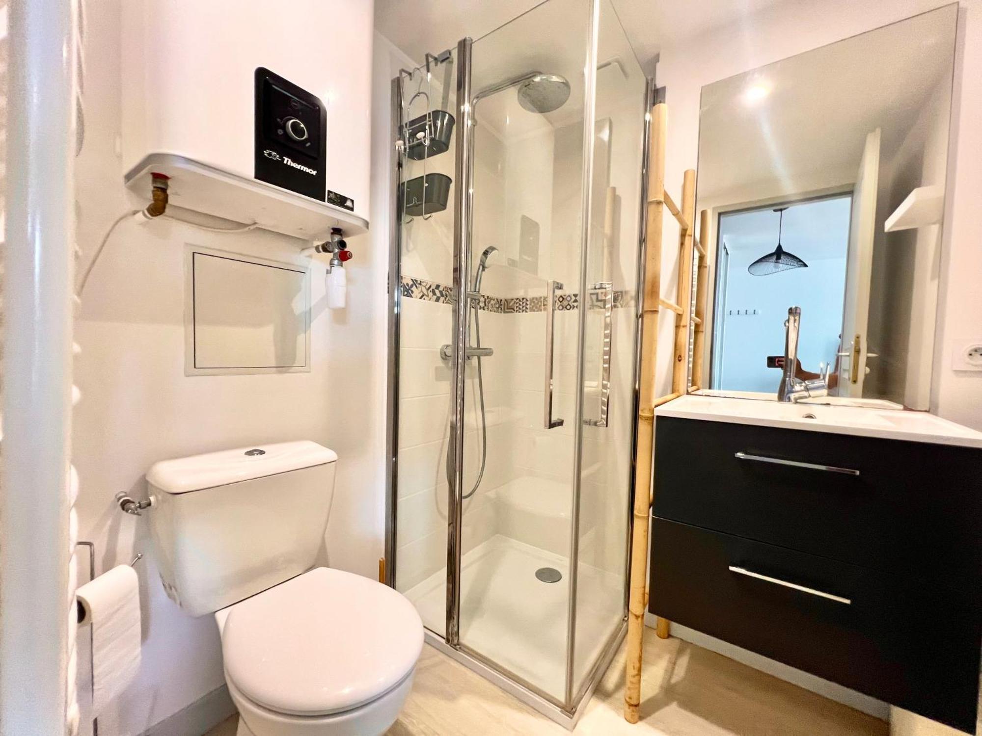 Repaire Central - Chic & Moderne - Wifi Gratuit - Parfaitement Equipe - Centre-Ville Historique ลาโรแชล ภายนอก รูปภาพ